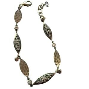 Silpada 925 Sterling Silver Hammered Bracelet